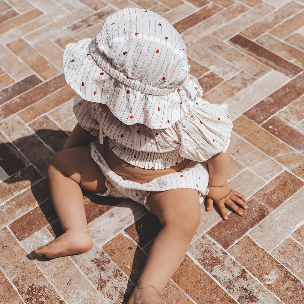 Pantallona të shkurtra për foshnje