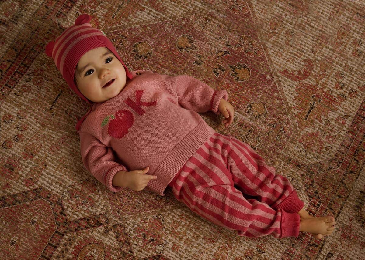 Set triko dhe pantallona rozë